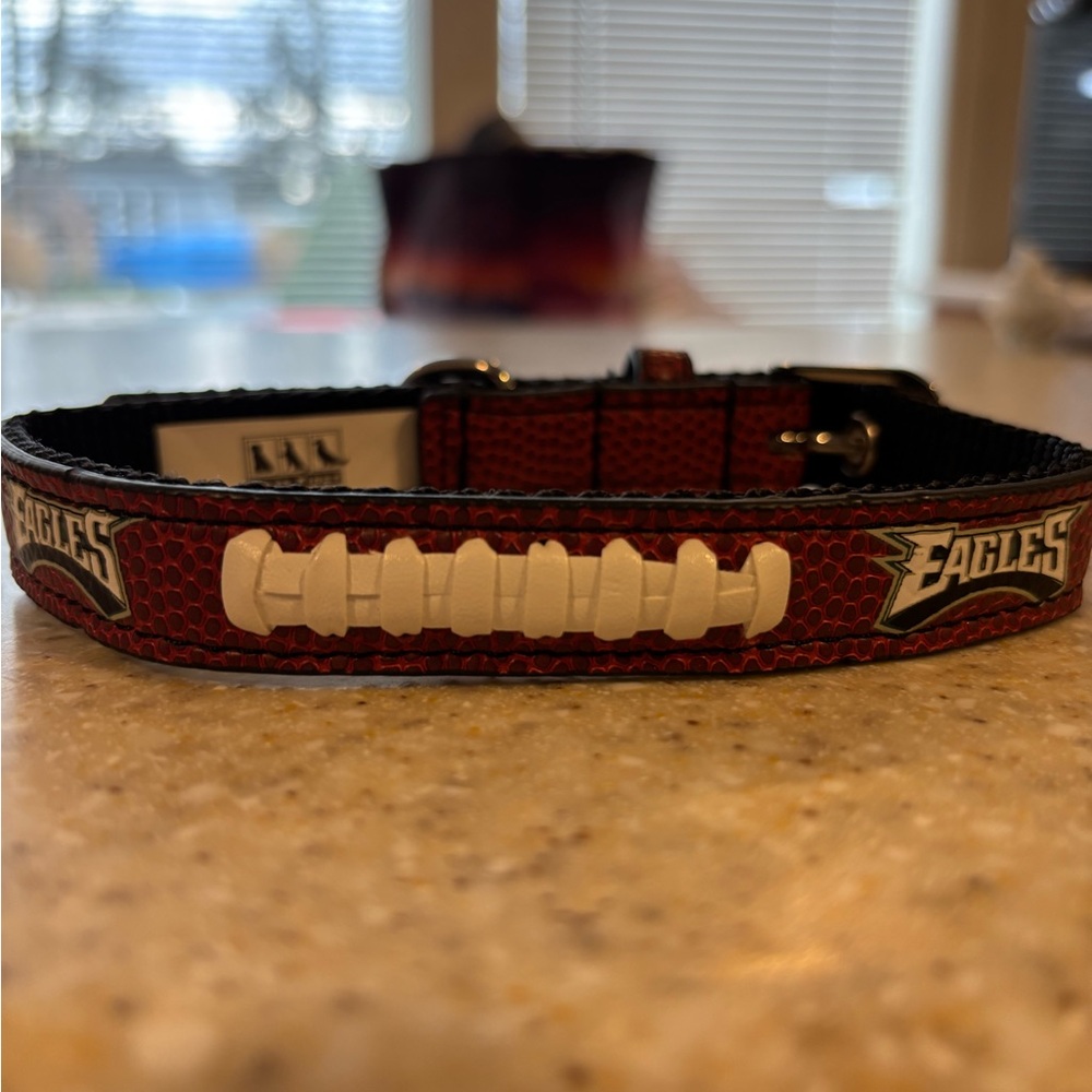 Eagles Dog Collar - Red and White